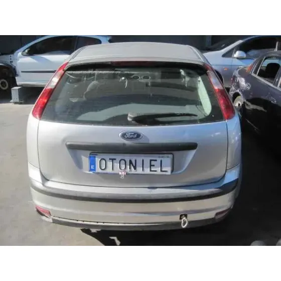 FORD FOCUS BERLINA (CAP) '2005 GHIA GRIS PLATA