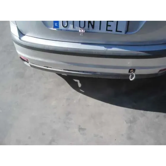 FORD FOCUS BERLINA (CAP) '2005 GHIA GRIS PLATA