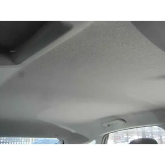 FORD FOCUS BERLINA (CAP) '2005 GHIA GRIS PLATA