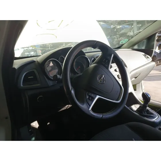 TIPO MOTOR: A14NET OPT. LUJ CVF/KW: 103/10.57