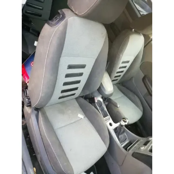 FORD FOCUS LIM. (CB4) '2008 TREND NEGRO