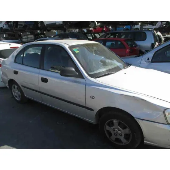 HYUNDAI ACCENT (LC) '2001 GL 5P PLATA
