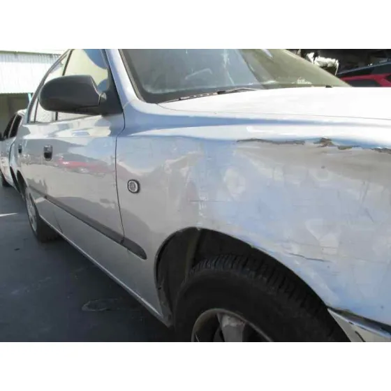 HYUNDAI ACCENT (LC) '2001 GL 5P PLATA