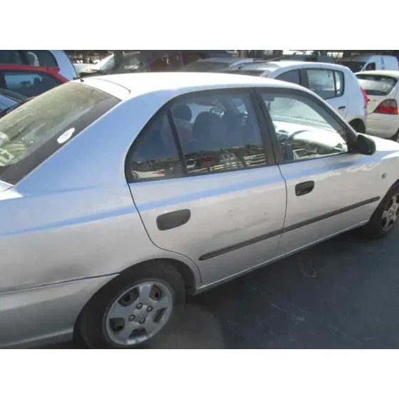 HYUNDAI ACCENT (LC) '2001 GL 5P PLATA