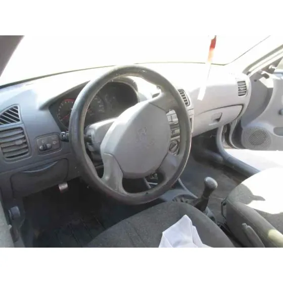 HYUNDAI ACCENT (LC) '2001 GL 5P PLATA
