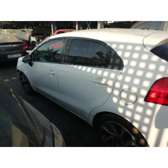 KIA RIO '2017 1.1 CRDI CAT BLANCO