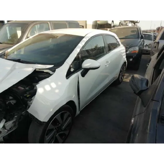 KIA RIO '2017 1.1 CRDI CAT BLANCO