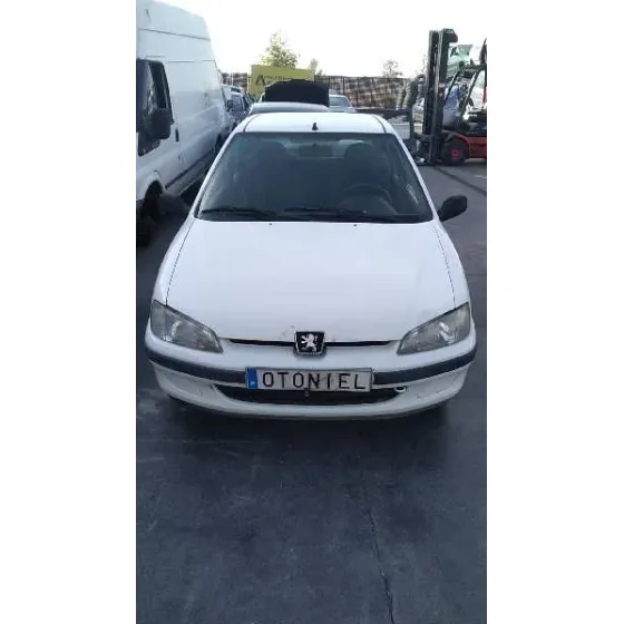 PEUGEOT 106 (S2) '2000 KID BLANCO