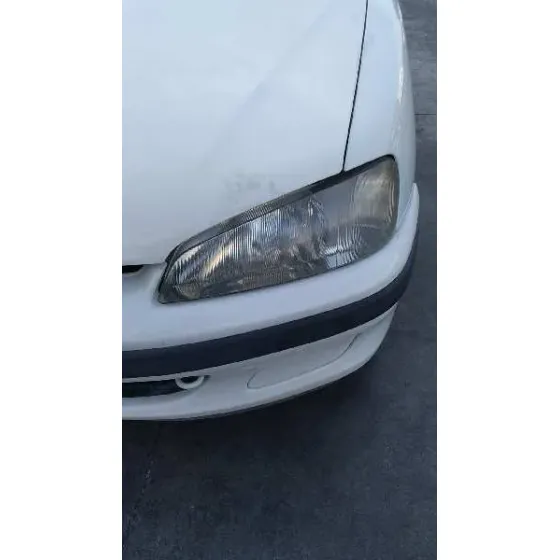 PEUGEOT 106 (S2) '2000 KID BLANCO