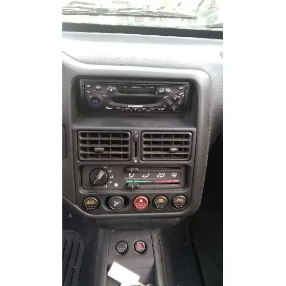 PEUGEOT 106 (S2) '2000 KID BLANCO