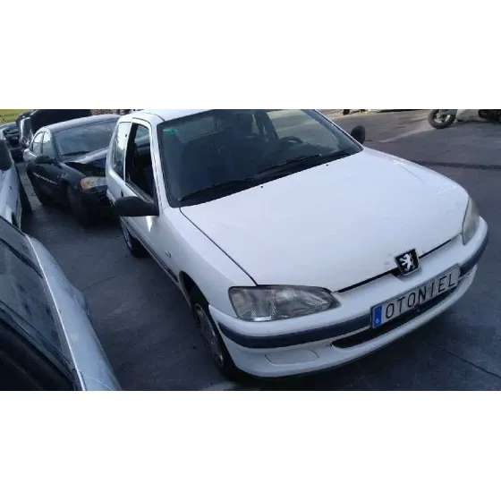 PEUGEOT 106 (S2) '2000 KID BLANCO