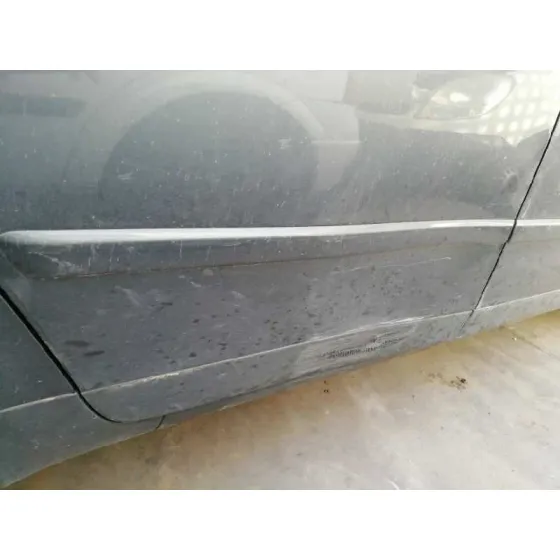 AUDI A4 BERLINA (8E) '2004 1.9 TDI (96KW) GRIS
