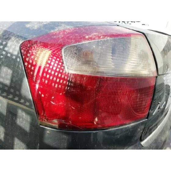 AUDI A4 BERLINA (8E) '2004 1.9 TDI (96KW) GRIS