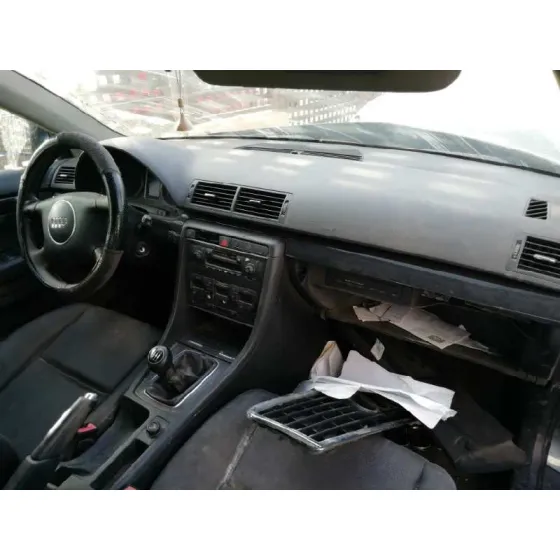 AUDI A4 BERLINA (8E) '2004 1.9 TDI (96KW) GRIS