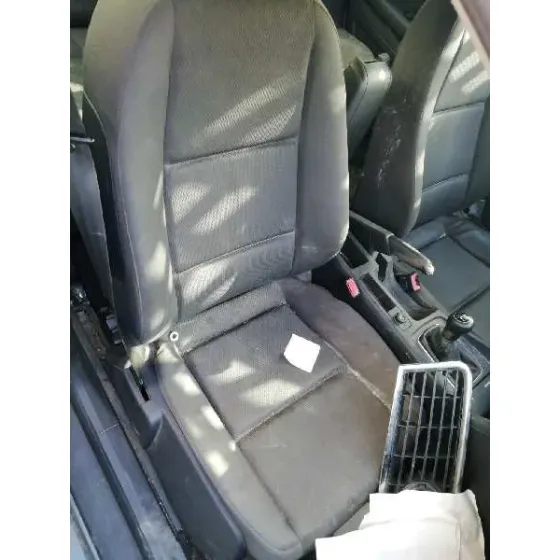 AUDI A4 BERLINA (8E) '2004 1.9 TDI (96KW) GRIS