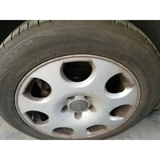 AUDI A4 BERLINA (8E) '2004 1.9 TDI (96KW) GRIS