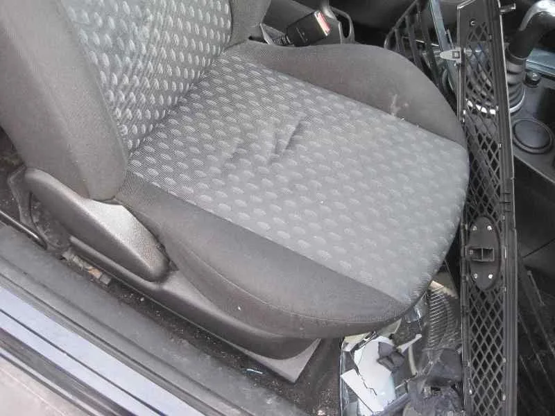 FORD FIESTA (CBK) '2005 AMBIENTE NEGRO
