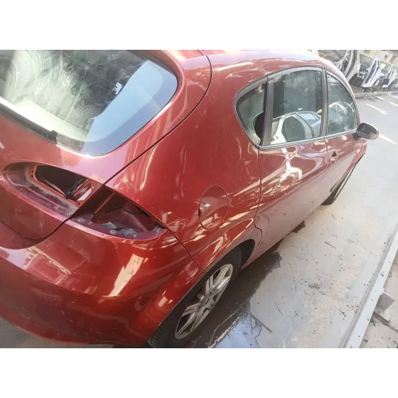 Seat LEON (1P1) 2005