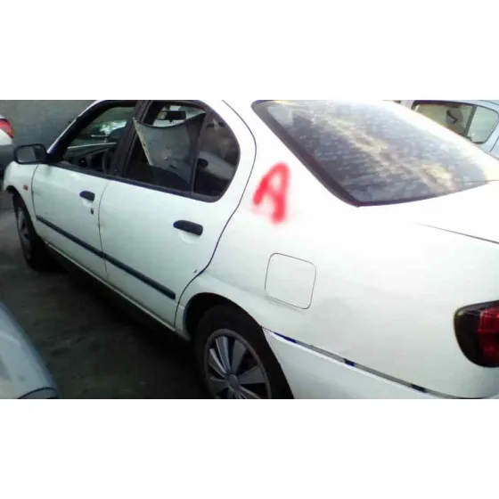 NISSAN PRIMERA BERLINA (P11) '2001 BASICO BLANCO