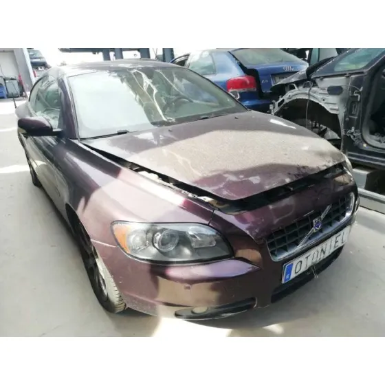 VOLVO C70 CABRIOLET '2007 D5 MOMENTUM GRANATE