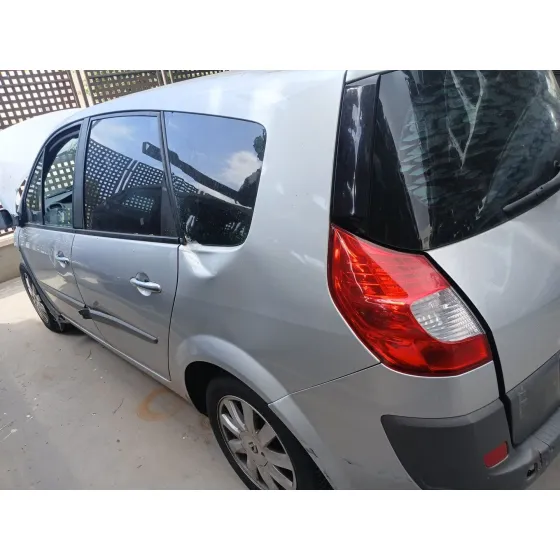 Renault GRAND SCENIC II (JM0/1_) 2004