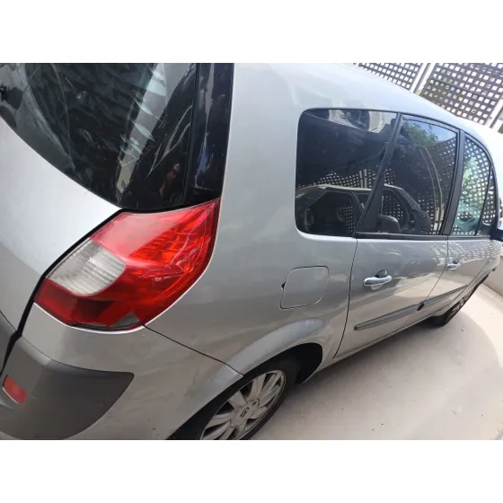 Renault GRAND SCENIC II (JM0/1_) 2004