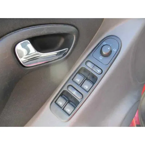 SEAT LEON (1M1) '2001 SIGNO ROJO