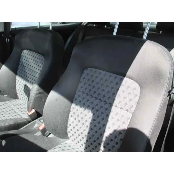 SEAT LEON (1M1) '2001 SIGNO ROJO