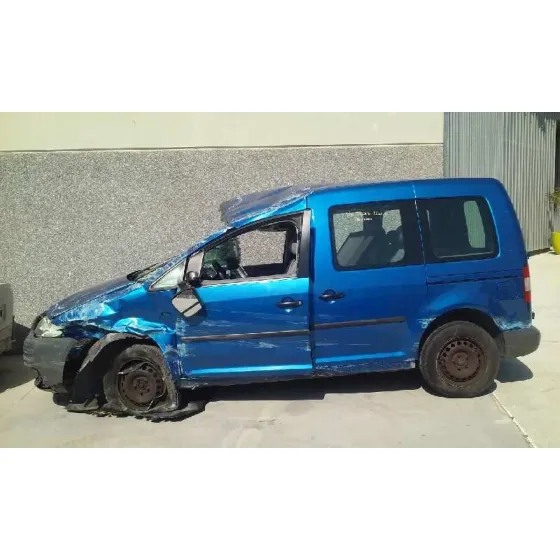 VOLKSWAGEN CADDY KA/KB (2K) '2004 LIFE AZUL