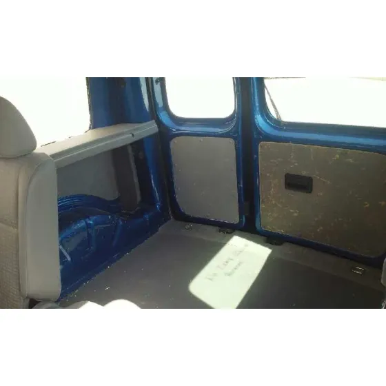 VOLKSWAGEN CADDY KA/KB (2K) '2004 LIFE AZUL
