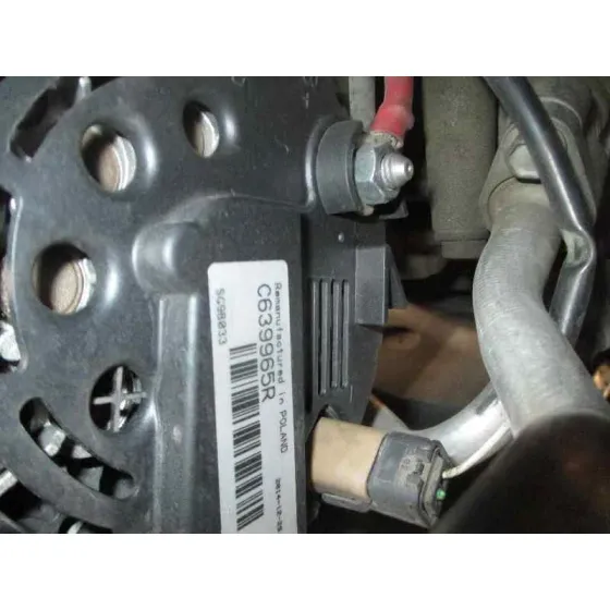 RENAULT CLIO II FASE II (B/CB0) '2004 AUTHENTIQUE AZUL