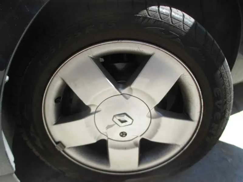 RENAULT CLIO II FASE II (B/CB0) '2004 AUTHENTIQUE AZUL