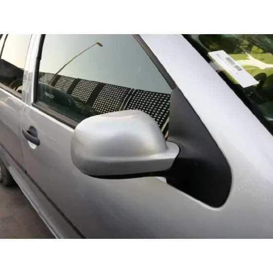 VOLKSWAGEN GOLF IV BERLINA (1J1) '2000 1.9 TDI GRIS PLATA