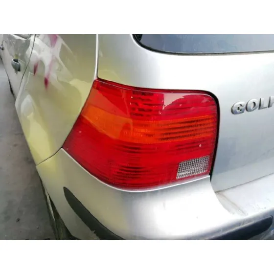 VOLKSWAGEN GOLF IV BERLINA (1J1) '2000 1.9 TDI GRIS PLATA
