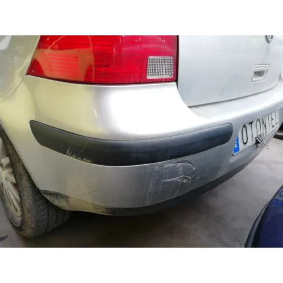 VOLKSWAGEN GOLF IV BERLINA (1J1) '2000 1.9 TDI GRIS PLATA