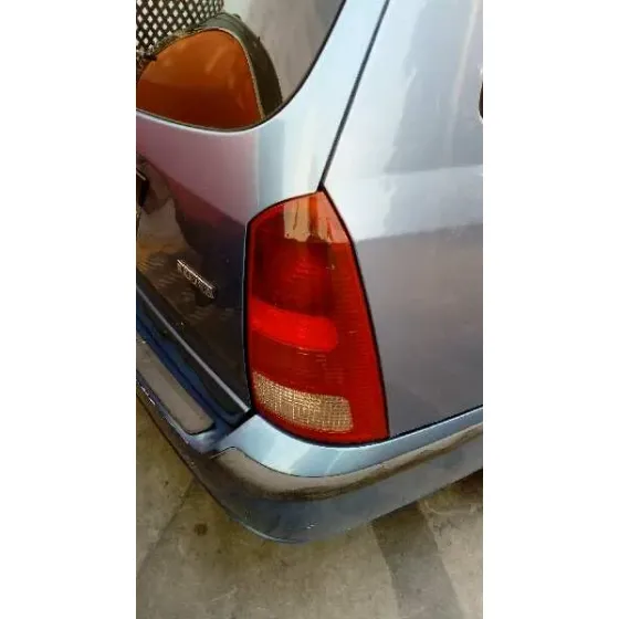 FORD FOCUS TURNIER (CAK) '2002 GHIA AZUL