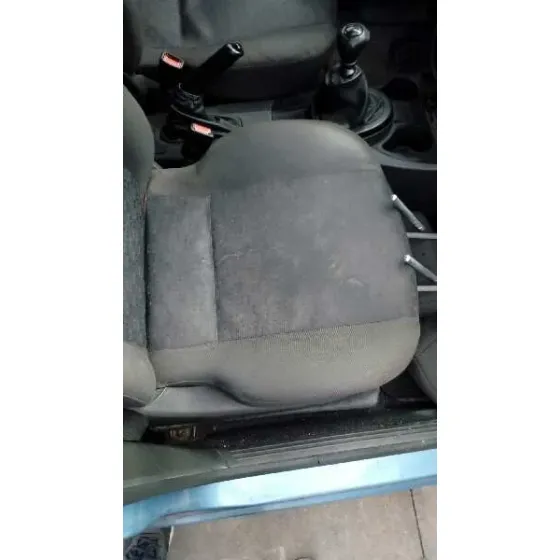 FORD FOCUS TURNIER (CAK) '2002 GHIA AZUL