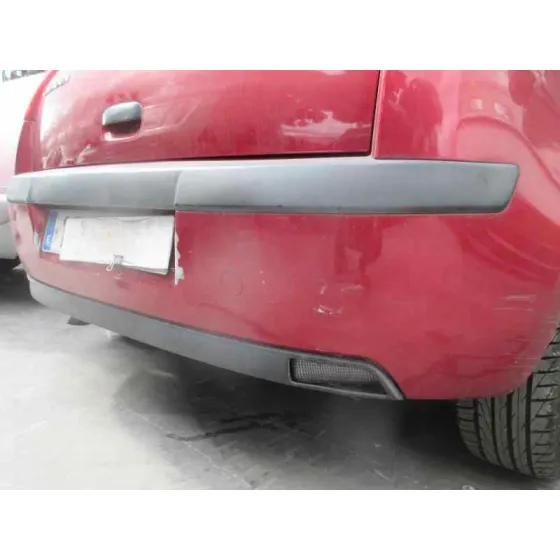 CITROEN C4 BERLINA '2006 COLLECTION GRANATE