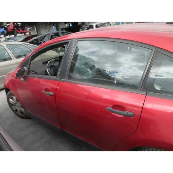 CITROEN C4 BERLINA '2006 COLLECTION GRANATE