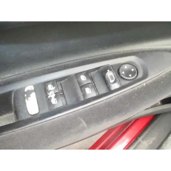 CITROEN C4 BERLINA '2006 COLLECTION GRANATE