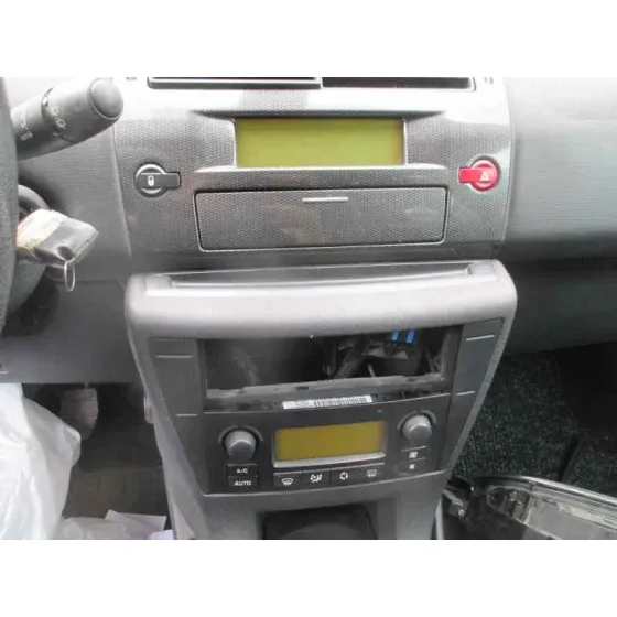 CITROEN C4 BERLINA '2006 COLLECTION GRANATE