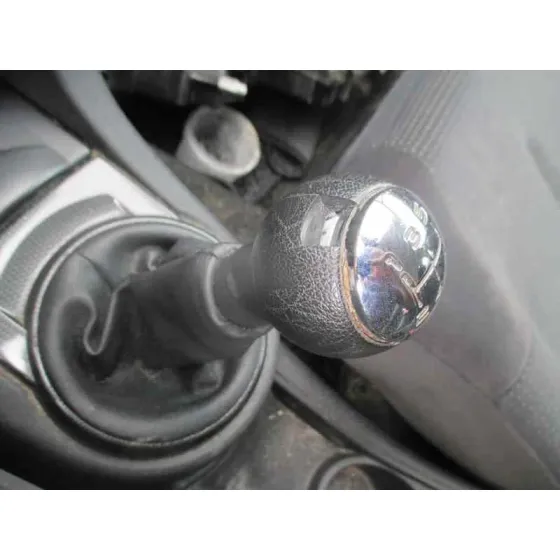 CITROEN C4 BERLINA '2006 COLLECTION GRANATE