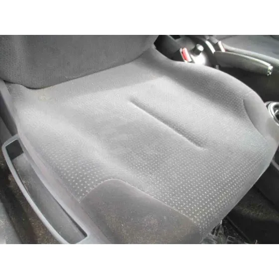 CITROEN C4 BERLINA '2006 COLLECTION GRANATE