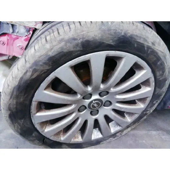 OPEL INSIGNIA BERLINA '2010 COSMO GRANATE