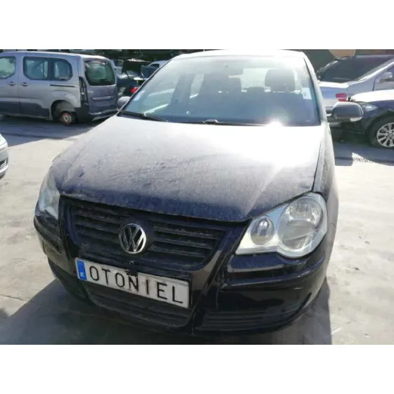 VOLKSWAGEN POLO (9N3) '2006 ADVANCE NEGRO