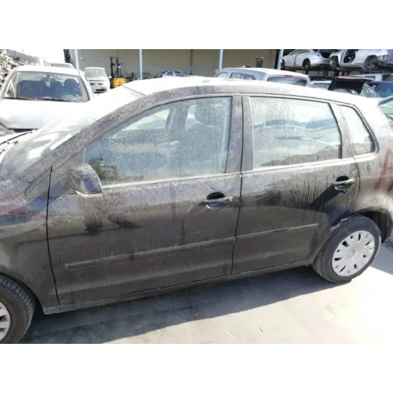 VOLKSWAGEN POLO (9N3) '2006 ADVANCE NEGRO