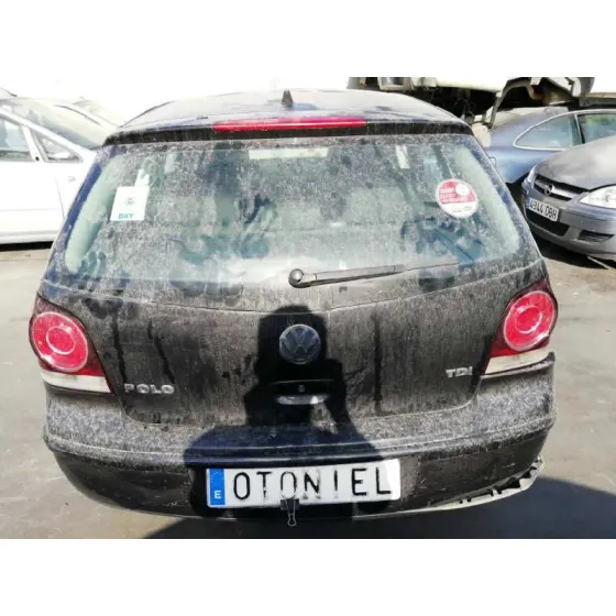 VOLKSWAGEN POLO (9N3) '2006 ADVANCE NEGRO