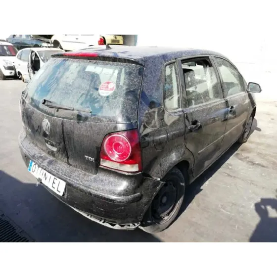 VOLKSWAGEN POLO (9N3) '2006 ADVANCE NEGRO