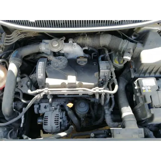 VOLKSWAGEN POLO (9N3) '2006 ADVANCE NEGRO