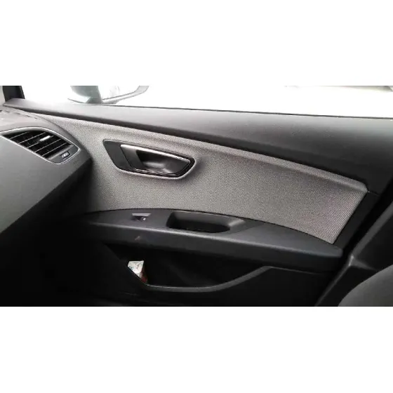 SEAT LEON ST (5F8) '2017 REFERENCE ADVANCED GRIS